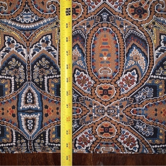 Viereek Paisley print elbow length sleeves - Picture 3 of 7